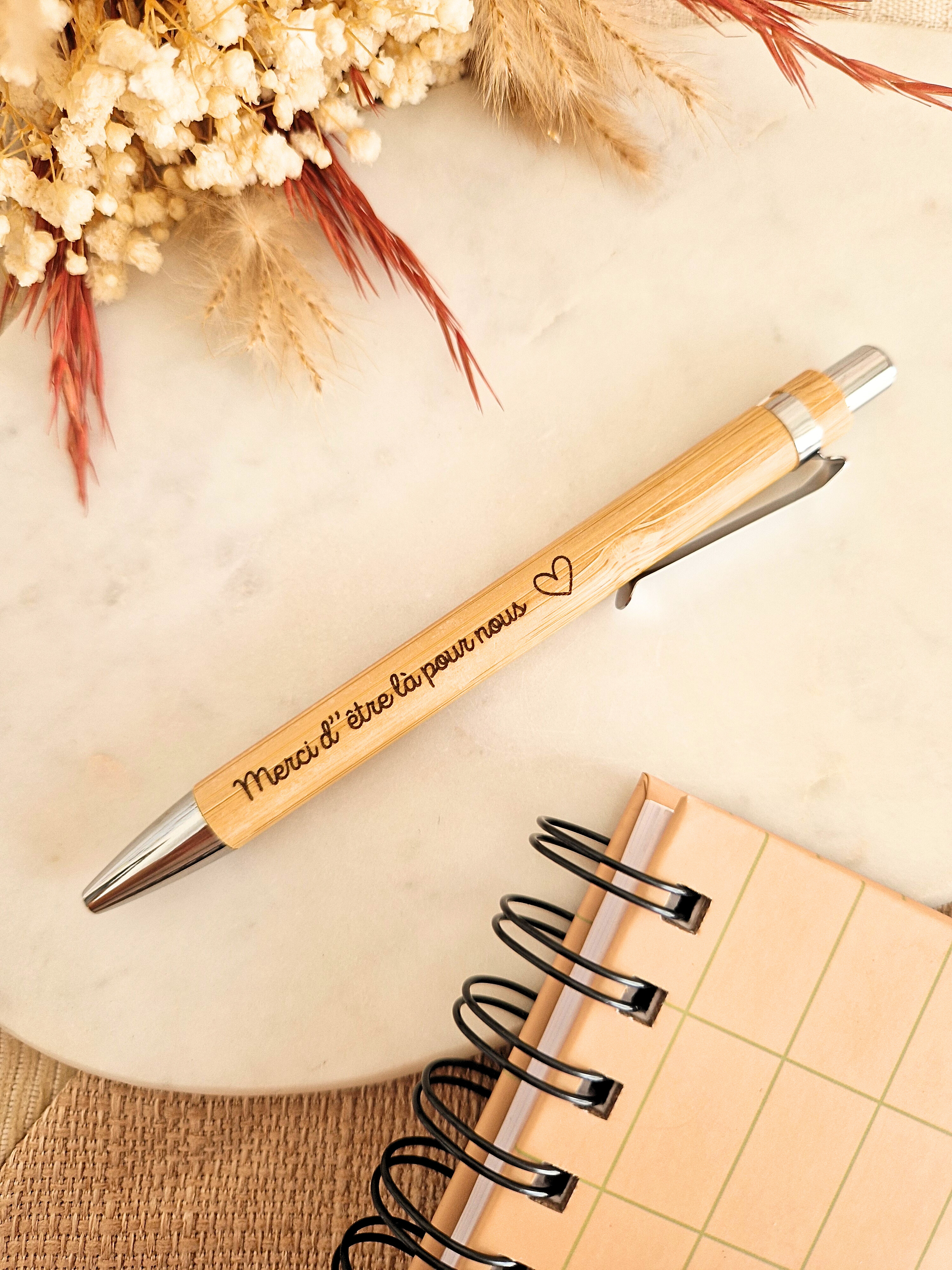 Stylo en bambou à personnaliser