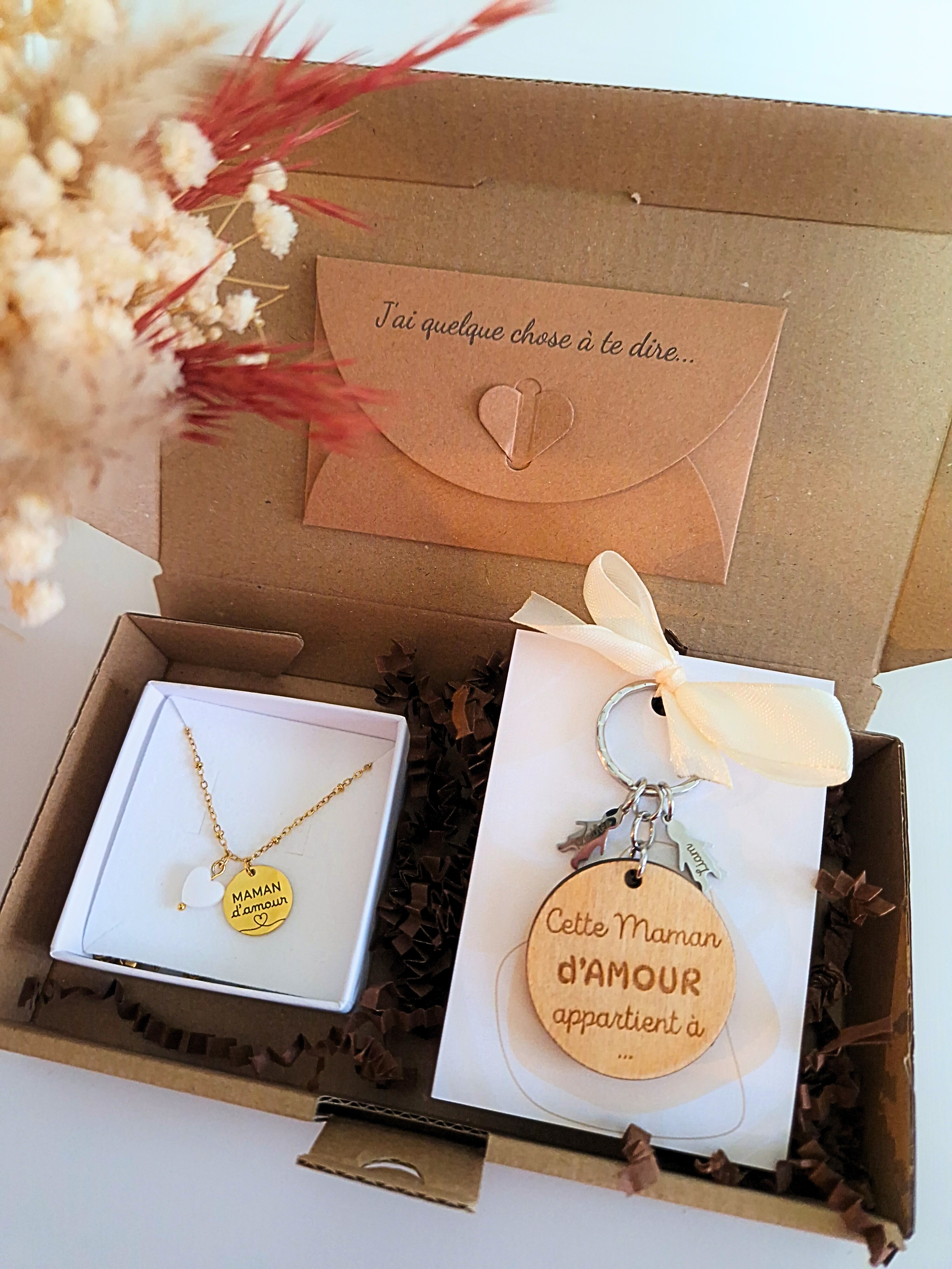 Box “Amour de Famille” – Collier et porte-clé personnalisés