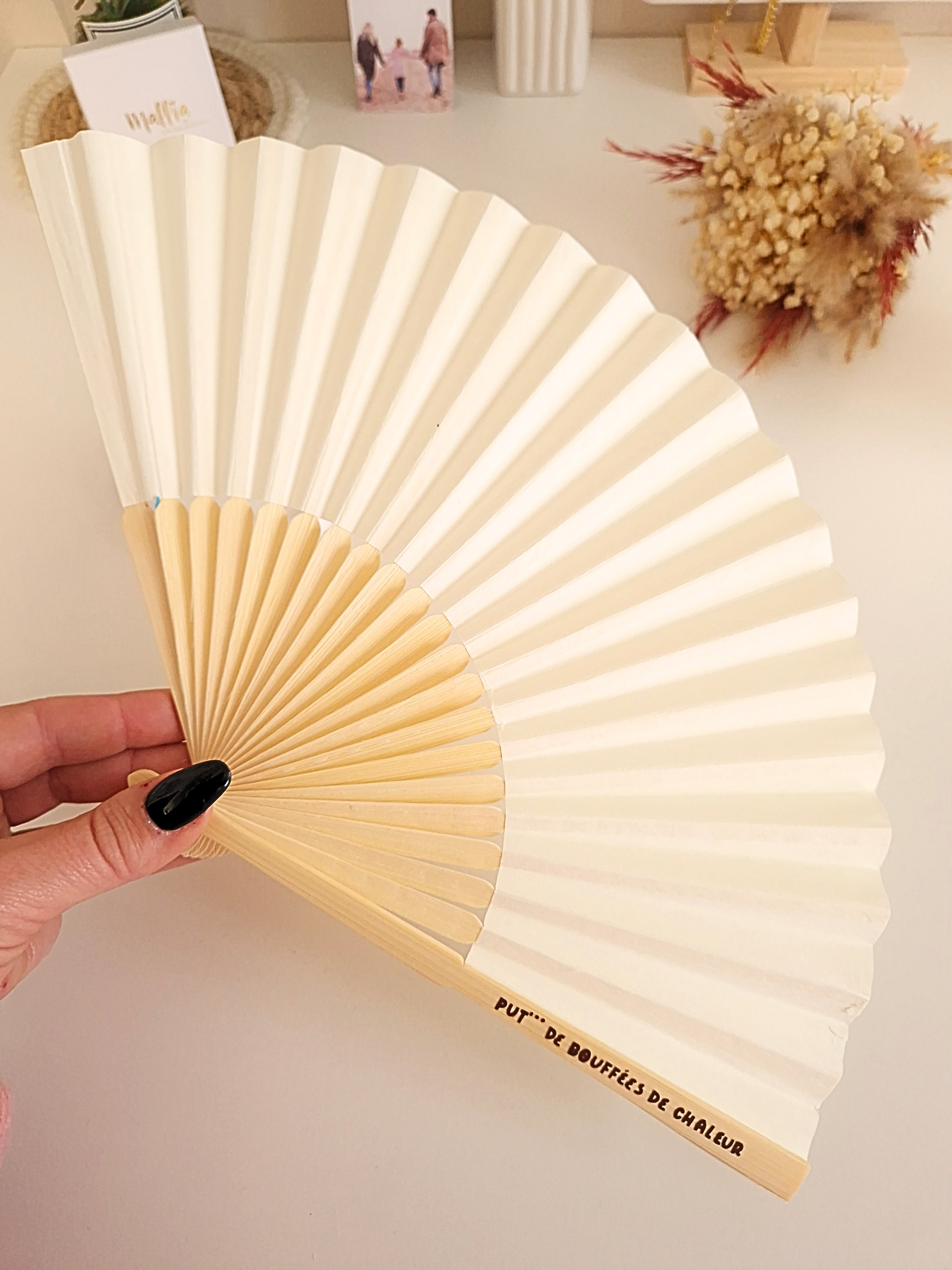 Éventail gravé – Put** de bouffées de chaleur